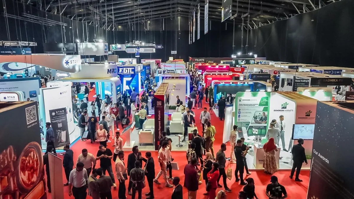 Wide view of a Smart Vision financial exhibition floor